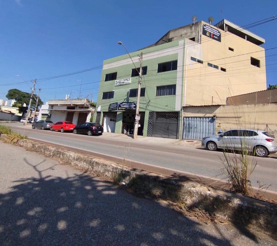 Loja, Salão de Eventos e Unidades Residenciais em Betim